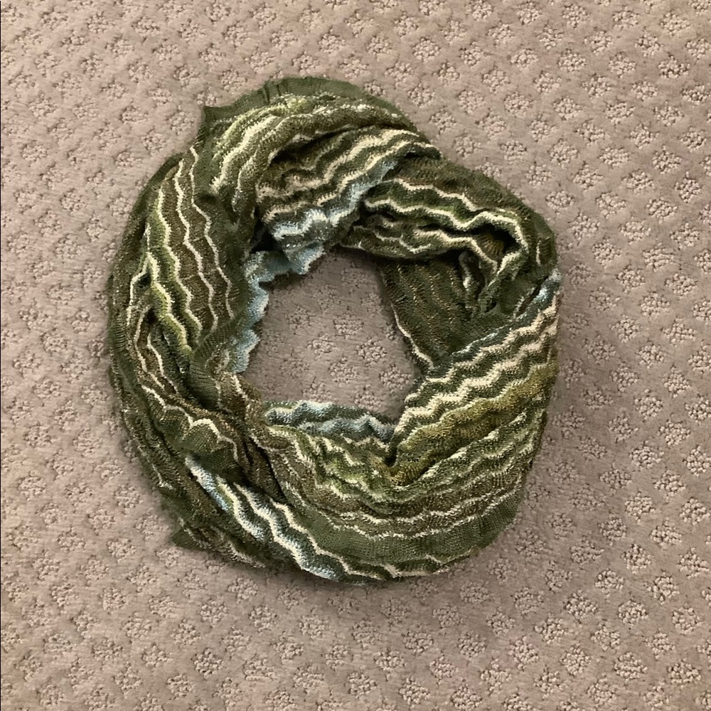 Infinity scarf as an accessory